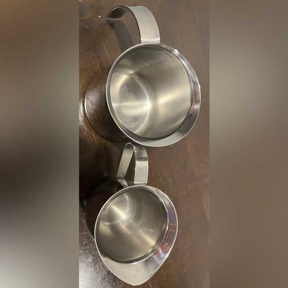 ☕️Espresso creamer and milk frother pitcher☕️ - Picture 3 of 3